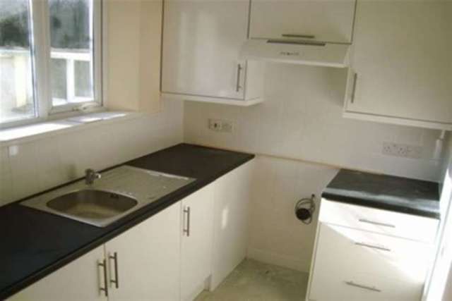  Image of 3 bedroom Detached house to rent in Fore Street Goldsithney Penzance TR20 at Penzance, TR20 9HD