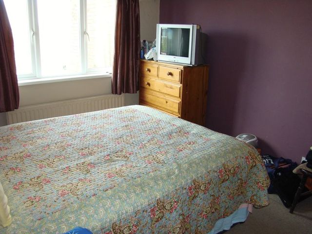  Image of 3 bedroom Terraced house for sale in Goldsmith Road Worcester WR4 at Goldsmith Road  Worcester, WR4 9JP