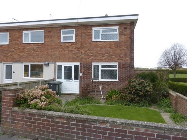  Image of 2 bedroom Terraced house to rent in Edinburgh Avenue Gorleston Great Yarmouth NR31 at Edinburgh Avenue Gorleston Great Yarmouth, NR31 7EZ