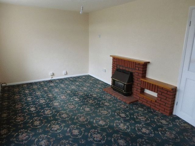  Image of 2 bedroom Terraced house to rent in Edinburgh Avenue Gorleston Great Yarmouth NR31 at Edinburgh Avenue Gorleston Great Yarmouth, NR31 7EZ