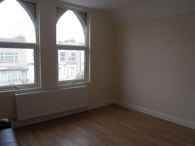  Image of 1 bedroom Semi-Detached house to rent in Gurney Road London E15 at Gurney Road Stratford London, E15 1SL