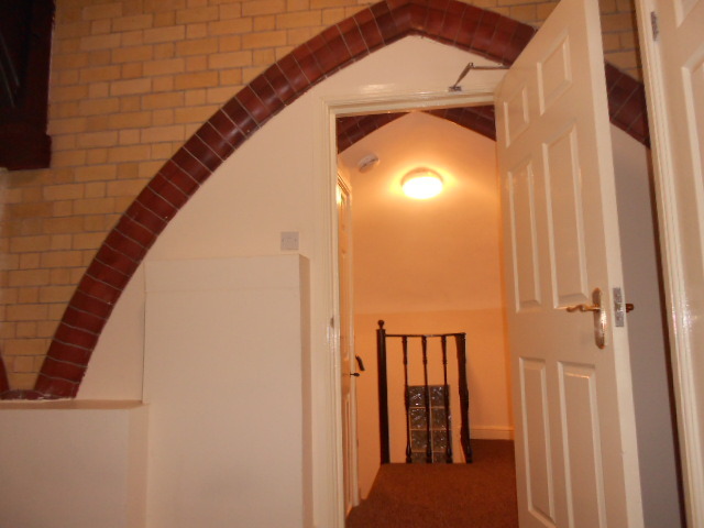  Image of 2 bedroom Flat to rent in Hardicker Street Burnage Manchester M19 at Levenshulme  Manchester, M19 2RB