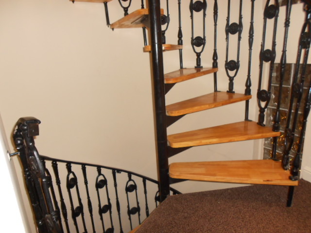  Image of 2 bedroom Flat to rent in Hardicker Street Burnage Manchester M19 at Levenshulme  Manchester, M19 2RB