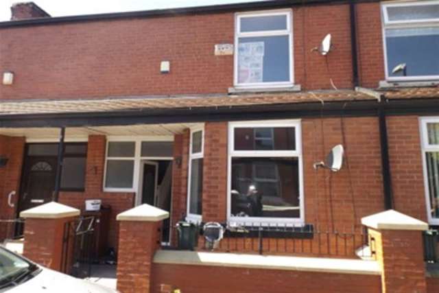  Image of 3 bedroom Terraced house to rent in Harley Street Openshaw Manchester M11 at Manchester, M11 1AS