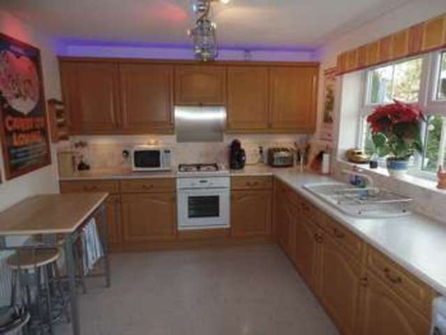  Image of 4 bedroom Detached house for sale in Hazel Close South Hykeham Lincoln LN6 at Hazel Close South Hykeham Lincoln, LN6 9UT