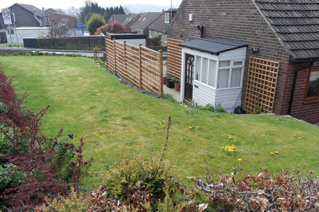  Image of 2 bedroom Bungalow for sale in Heather Grove Bramley Leeds LS13 at Bramley, LS13 4LE