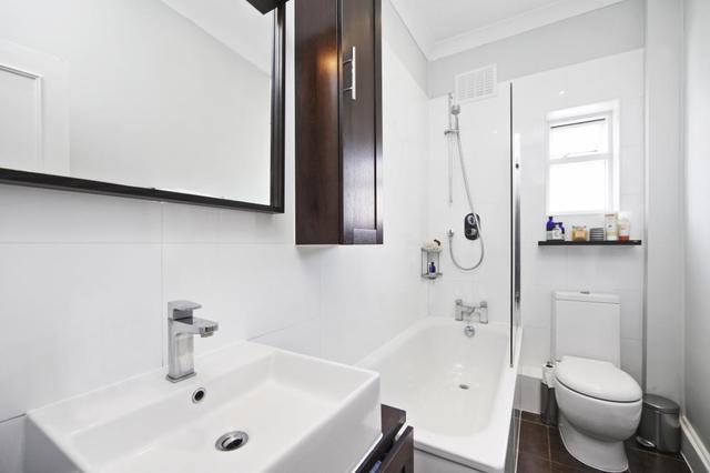  Image of 2 bedroom Flat for sale in Hemberton Road London SW9 at Hemberton Road  London, SW9 9LE