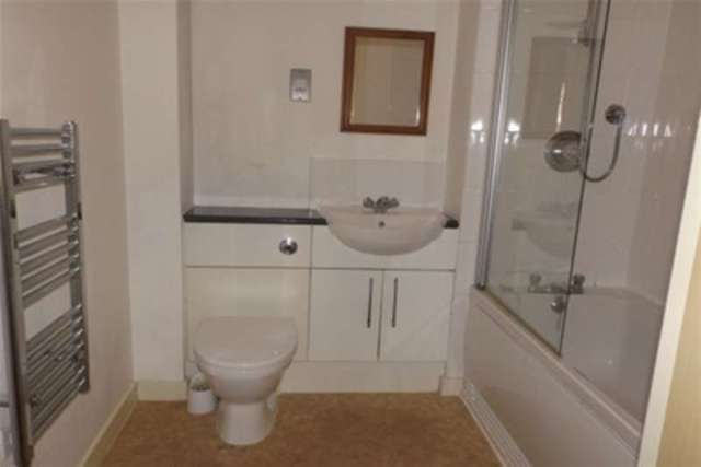  Image of 1 bedroom Flat to rent in Heol Staughton Cardiff CF10 at Cardiff, CF10 5FS