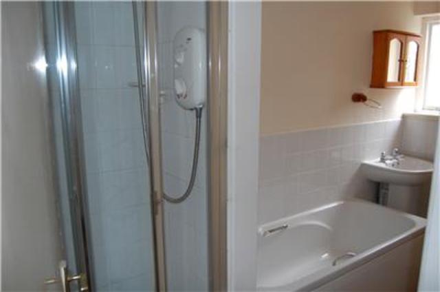  Image of 2 bedroom Terraced house to rent in Hermitage Street Cheltenham GL53 at Leckhampton  Gloucestershire, GL53 7NX