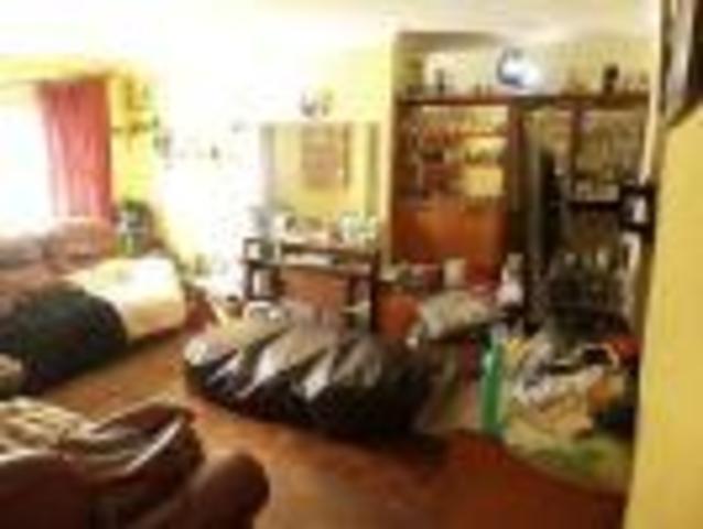  Image of 4 bedroom Semi-Detached house for sale in High Street Harlington Hayes UB3 at Harlington, UB3 5DG