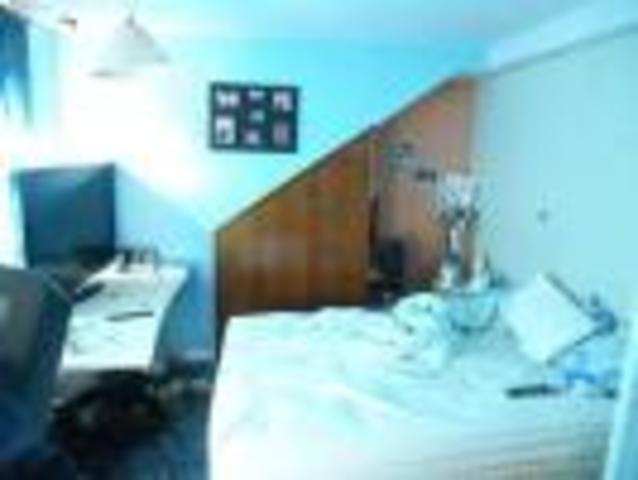  Image of 4 bedroom Semi-Detached house for sale in High Street Harlington Hayes UB3 at Harlington, UB3 5DG