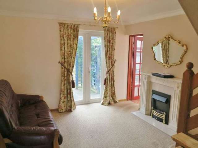  Image of 1 bedroom End of Terrace for sale in Hilmanton Lower Earley Reading RG6 at Hilmanton  Reading, RG6 4HN