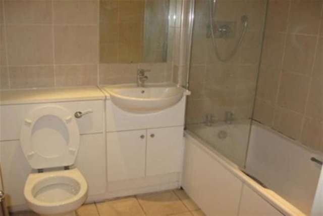  Image of 2 bedroom Flat to rent in Smithdown Road Liverpool L7 at Liverpool, L15 5AN