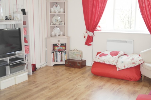  Image of 2 bedroom Apartment for sale in Horsforde View Leeds LS13 at Newlay, LS13 1GE
