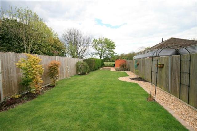  Image of 4 bedroom Semi-Detached house to rent in Hound Road Netley Abbey Southampton SO31 at Hamble, SO31 5FX