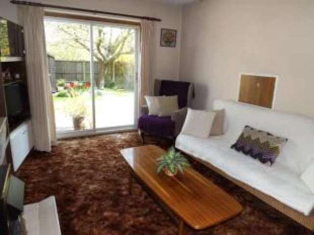  Image of 4 bedroom Bungalow for sale in Graham Close Hutton Brentwood CM13 at Hutton Brentwood Hutton, CM13 1HJ