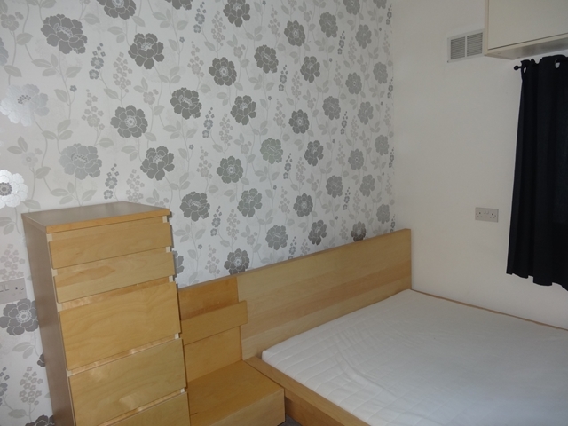  Image of 2 bedroom Flat to rent in Adelaide Lane Sheffield S3 at Kelham Island  Sheffield, S3 8BJ