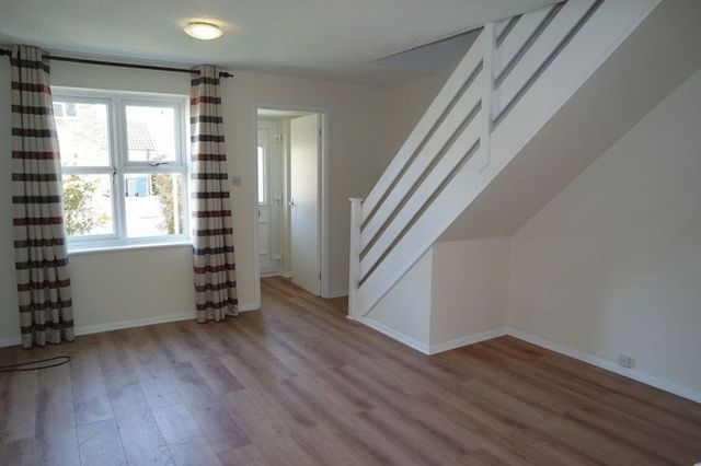  Image of 2 bedroom Semi-Detached house to rent in Kersbrook Close Stoke-on-Trent ST4 at Kersbrook Close Trentham Stoke-On-Trent, ST4 8XL
