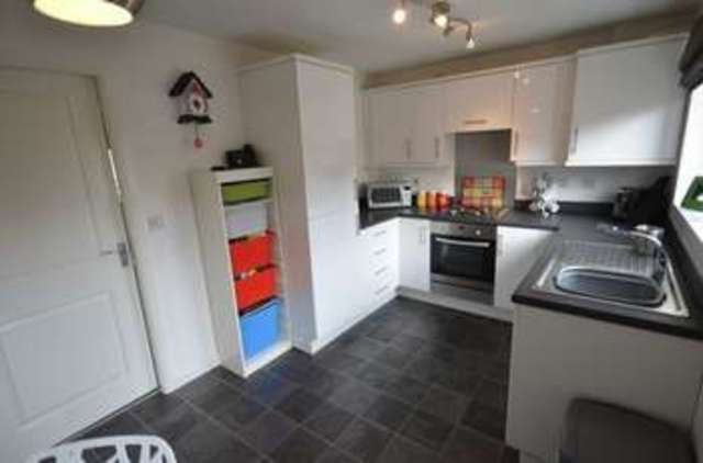  Image of 3 bedroom Detached house for sale in Kilner Way Castleford WF10 at Kilner Way  Castleford, WF10 5FX
