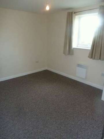  Image of 2 bedroom Flat to rent in Kinsey Road Edgbaston Birmingham B66 at Kinsey Road  Smethwick, B66 4SN