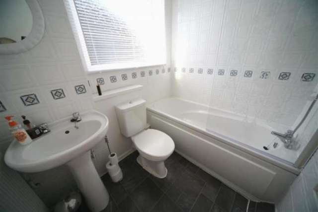  Image of 1 bedroom Apartment to rent in Lavender Hill Rawtenstall Rossendale BB4 at LAVENDER HILL RAWTENSTALL ROSSENDALE, BB4 6DW