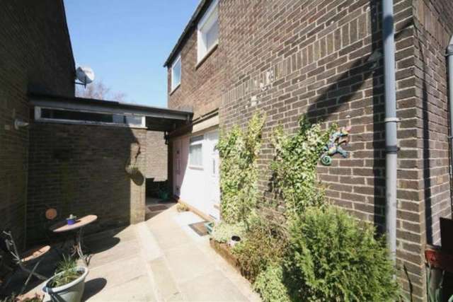  Image of 1 bedroom Apartment to rent in Lavender Hill Rawtenstall Rossendale BB4 at LAVENDER HILL RAWTENSTALL ROSSENDALE, BB4 6DW