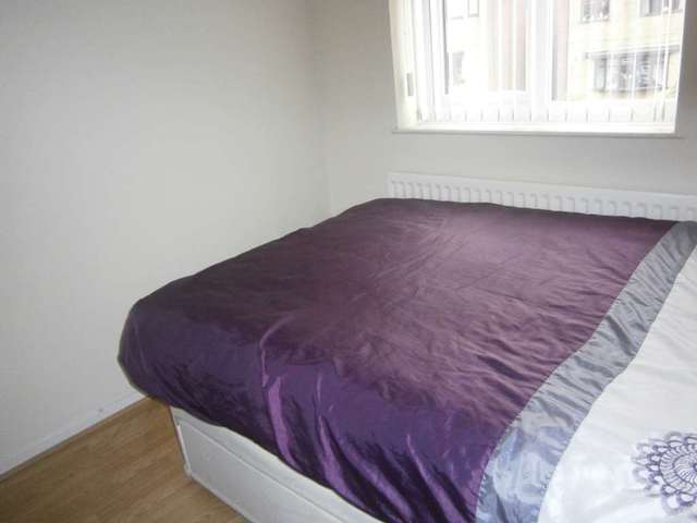  Image of 4 bedroom Detached house to rent in Leander Drive Rochdale OL11 at Leander Drive Castleton Rochdale, OL11 2XE