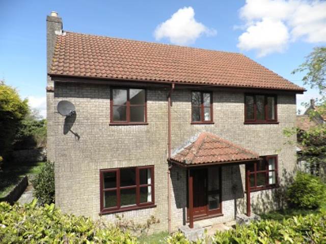  Image of 4 bedroom Detached house to rent in Leigh Street Leigh upon Mendip Radstock BA3 at Leigh upon Mendip Somerset Leigh upon Mendip, BA3 5QQ