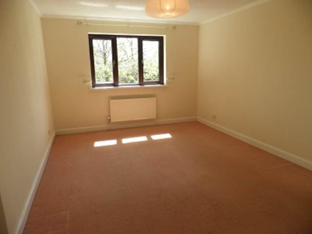  Image of 4 bedroom Detached house to rent in Leigh Street Leigh upon Mendip Radstock BA3 at Leigh upon Mendip Somerset Leigh upon Mendip, BA3 5QQ