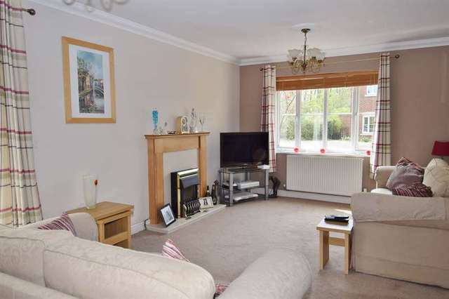  Image of 5 bedroom Detached house for sale in Lime Close Chartham Canterbury CT4 at Lime Close Chartham Canterbury, CT4 7TX
