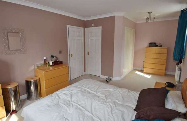  Image of 5 bedroom Detached house for sale in Lime Close Chartham Canterbury CT4 at Lime Close Chartham Canterbury, CT4 7TX