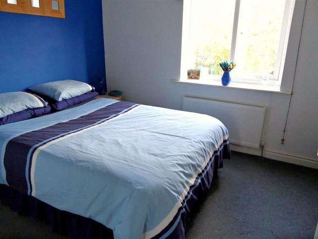  Image of 2 bedroom Semi-Detached house to rent in Linnet Close Newton-Le-Willows WA12 at Linnet Close  Newton Le Willows, WA12 9XJ