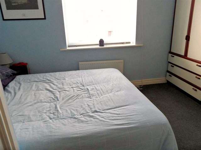  Image of 2 bedroom Semi-Detached house to rent in Linnet Close Newton-Le-Willows WA12 at Linnet Close  Newton Le Willows, WA12 9XJ