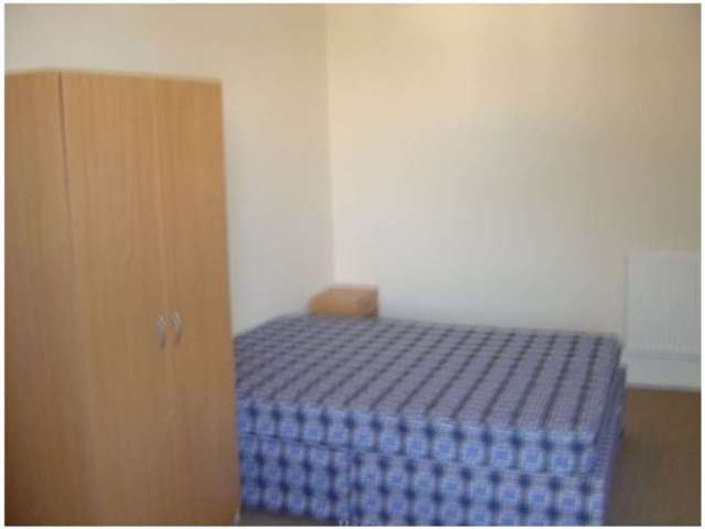  Image of 1 bedroom House Share to rent in Lipson Road Lipson Plymouth PL4 at Lipson Road  Plymouth, PL4 7NQ