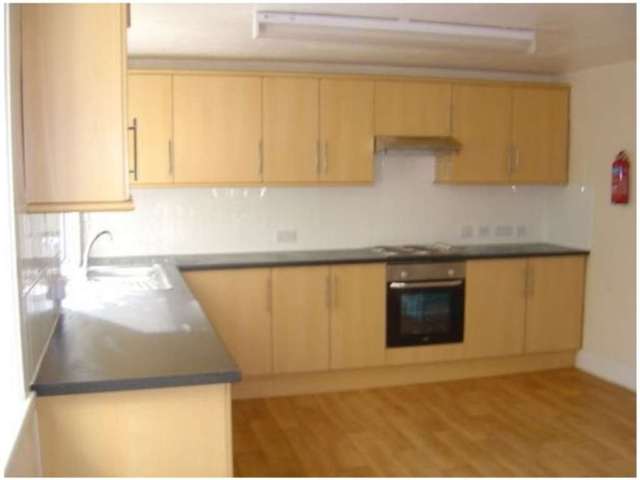  Image of 1 bedroom House Share to rent in Lipson Road Lipson Plymouth PL4 at Lipson Road  Plymouth, PL4 7NQ