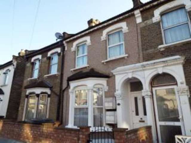  Image of 2 bedroom Flat for sale in Beaconsfield Road London E10 at London  Leyton, E10 5RD