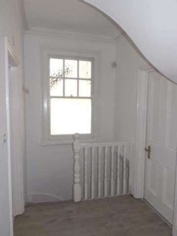  Image of 2 bedroom Flat for sale in The Avenue London E4 at London  Highams Park, E4 9LB