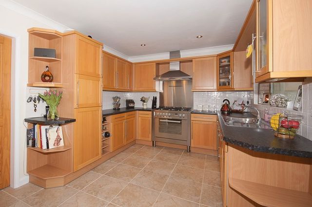  Image of 3 bedroom Detached house for sale in London Road Frampton Boston PE20 at London Road Frampton Boston, PE20 1BP