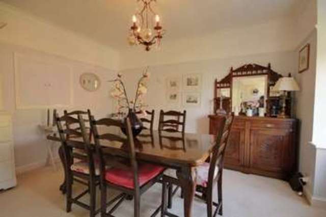  Image of 4 bedroom Detached house for sale in London Road Hassocks BN6 at London Road  Hassocks, BN6 9NT