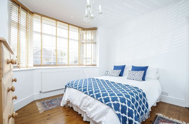  Image of 4 bedroom Property for sale in Long Furlong Road Sunningwell Abingdon OX13 at Long Furlong Road Sunningwell Abingdon, OX13 6BL