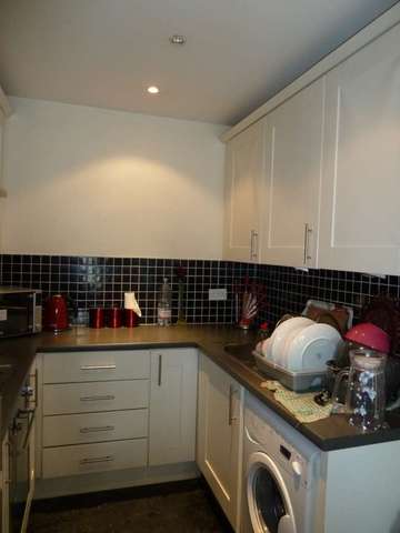  Image of 1 bedroom Apartment to rent in Longbridge Road Barking IG11 at Longbridge Road  Barking, IG11 8RR