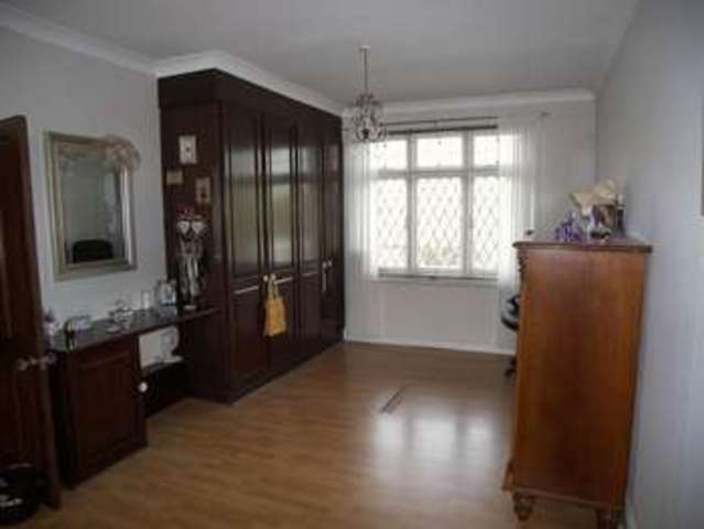  Image of 4 bedroom Semi-Detached house for sale in Longwood Gardens Ilford IG5 at Longwood Gardens  Clayhall, IG5 0ED