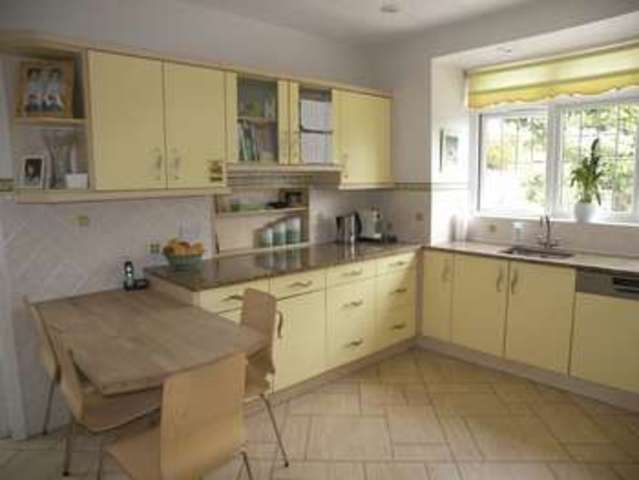  Image of 4 bedroom Detached house for sale in Lord Avenue Clayhall Ilford IG5 at Lord Avenue  Clayhall, IG5 0HP