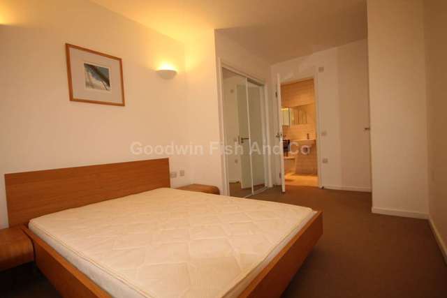 Image of 2 bedroom Apartment to rent in City Road East Manchester M15 at City Road East Southern Gateway Manchester, M15 4QL