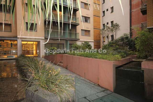  Image of 2 bedroom Apartment to rent in City Road East Manchester M15 at City Road East Southern Gateway Manchester, M15 4QL
