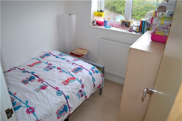 Image of 3 bedroom Semi-Detached house for sale in Lydd Close St. Leonards-on-Sea TN38 at East Sussex, TN38 9AD