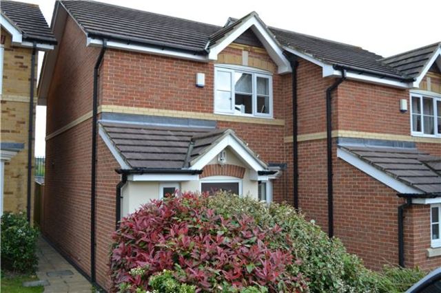  Image of 3 bedroom Semi-Detached house for sale in Lydd Close St. Leonards-on-Sea TN38 at East Sussex, TN38 9AD