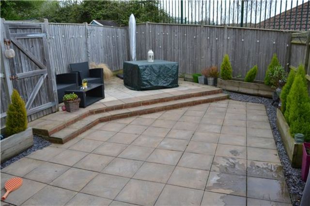  Image of 3 bedroom Semi-Detached house for sale in Lydd Close St. Leonards-on-Sea TN38 at East Sussex, TN38 9AD