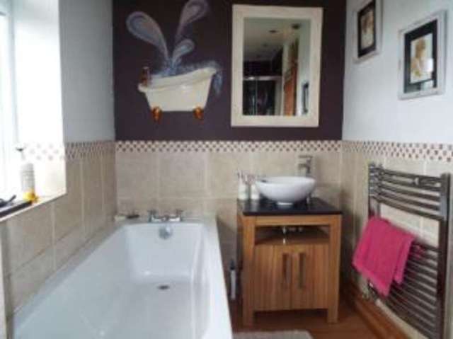  Image of 4 bedroom Detached house for sale in Maisemore Close Redditch B98 at Redditch Worcestershire Beoley, B98 9LN