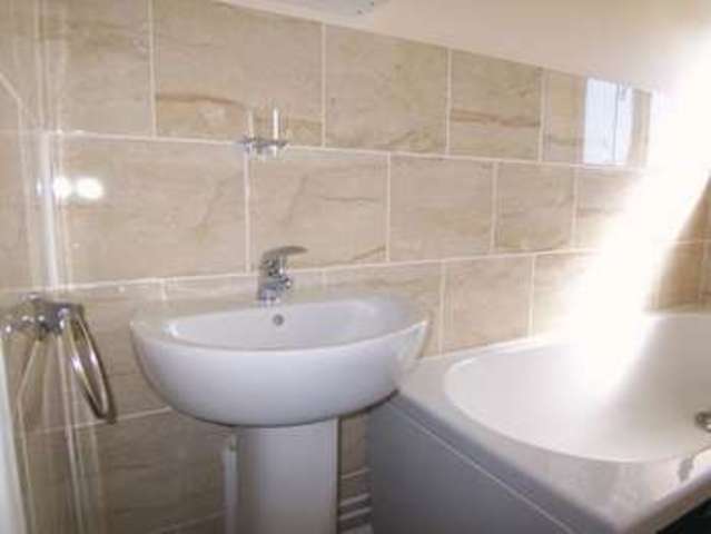  Image of 2 bedroom Detached house to rent in Mead Fields Bridport DT6 at Mead Fields  Bridport, DT6 5RF